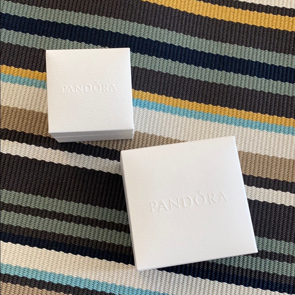 Pandora small boxes